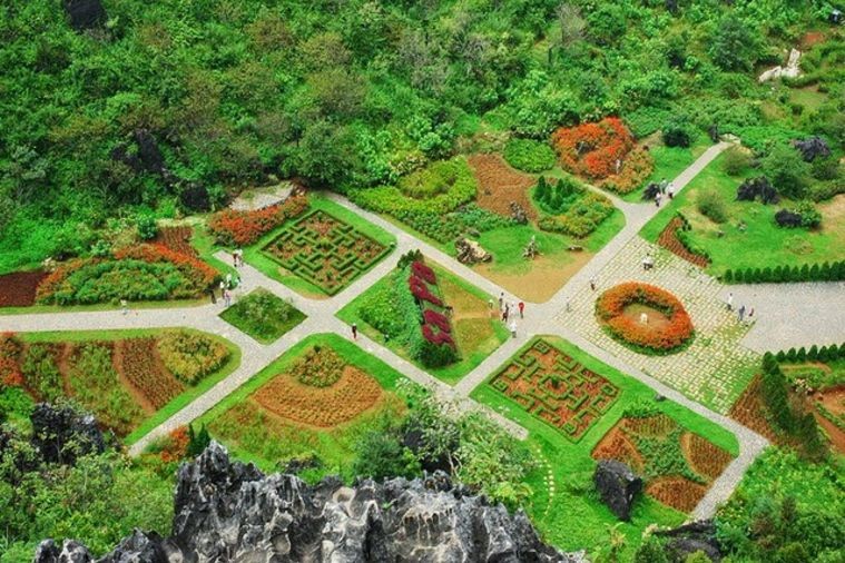 Núi Hàm Rồng - Sapa